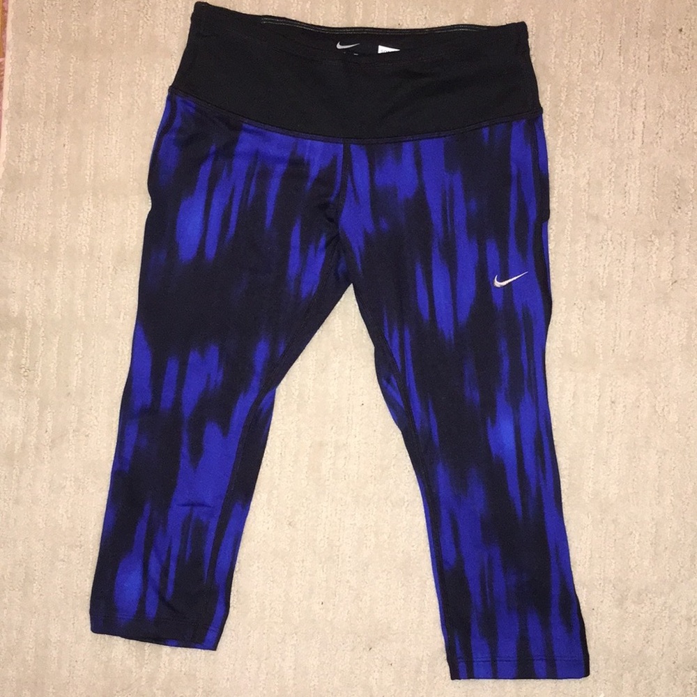 Nike leggings
